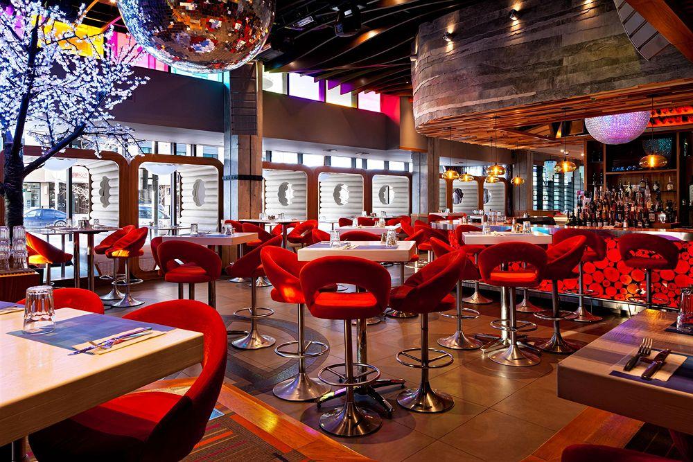 Four Points By Sheraton Levis Convention Centre מראה חיצוני תמונה