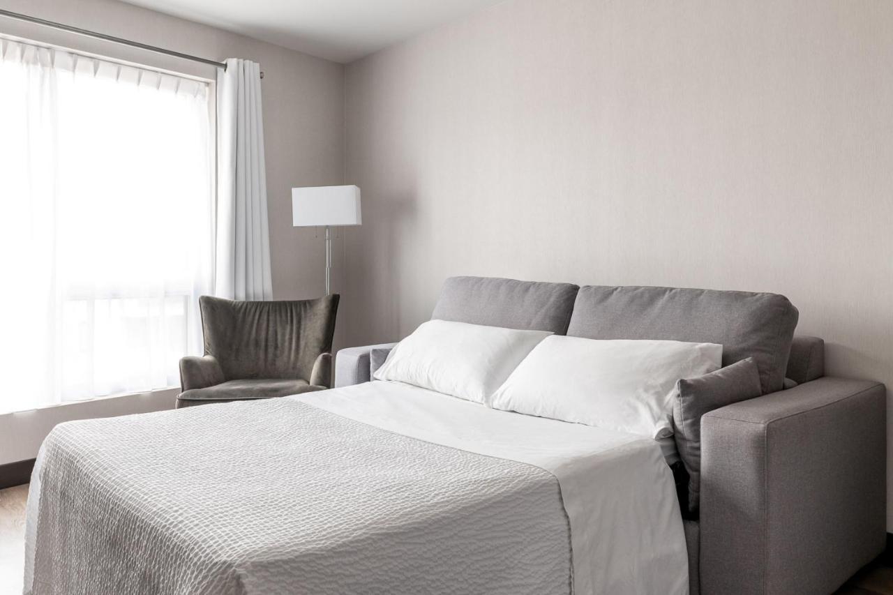 Four Points By Sheraton Levis Convention Centre מראה חיצוני תמונה