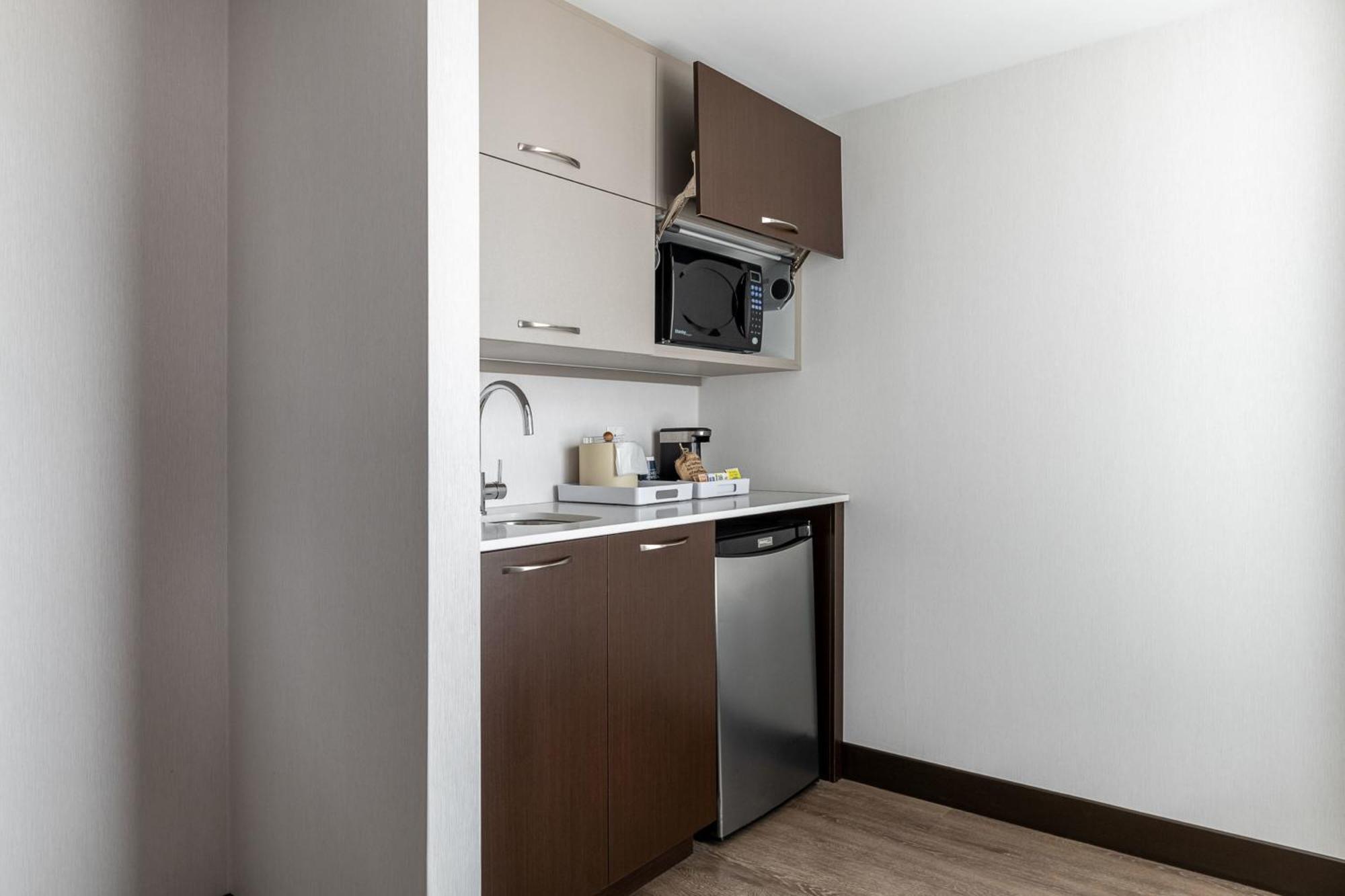 Four Points By Sheraton Levis Convention Centre מראה חיצוני תמונה