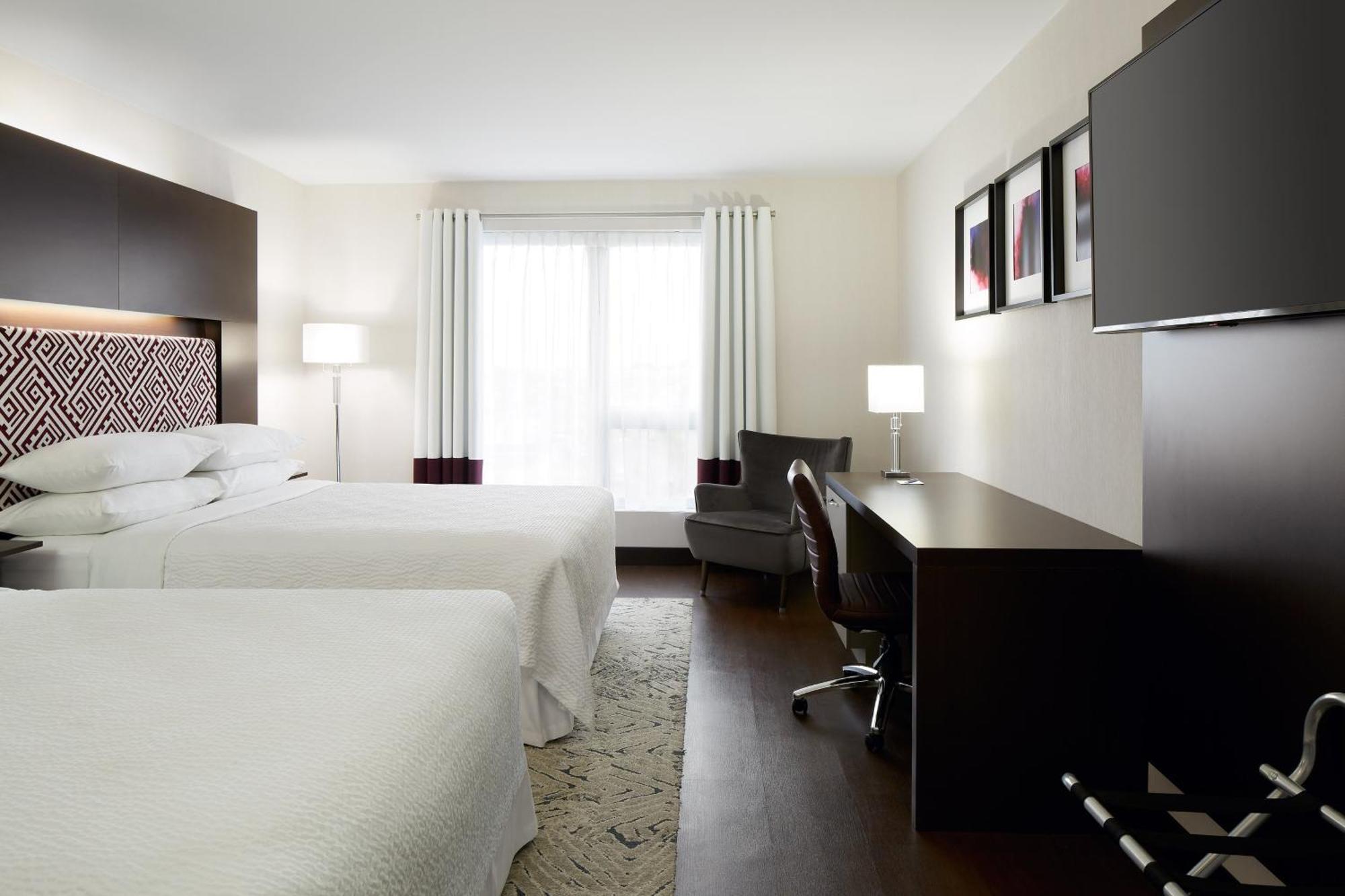 Four Points By Sheraton Levis Convention Centre מראה חיצוני תמונה