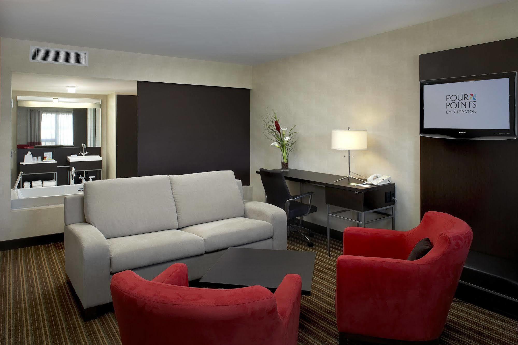 Four Points By Sheraton Levis Convention Centre מראה חיצוני תמונה